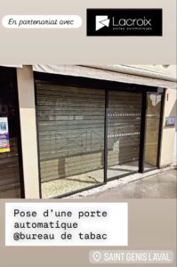 Lire la suite à propos de l’article Pose d’une porte automatique pour un bureau de tabac